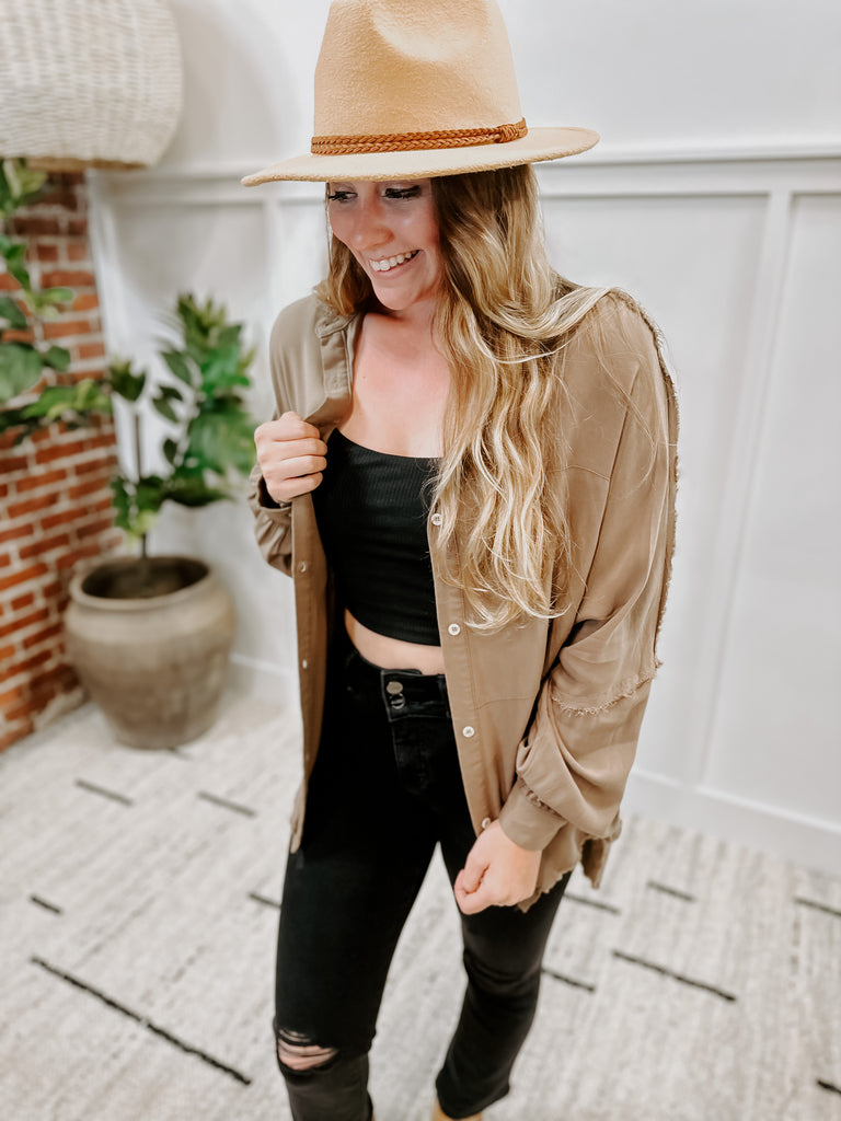 The Carly button Down – Rustic Lantern & Co