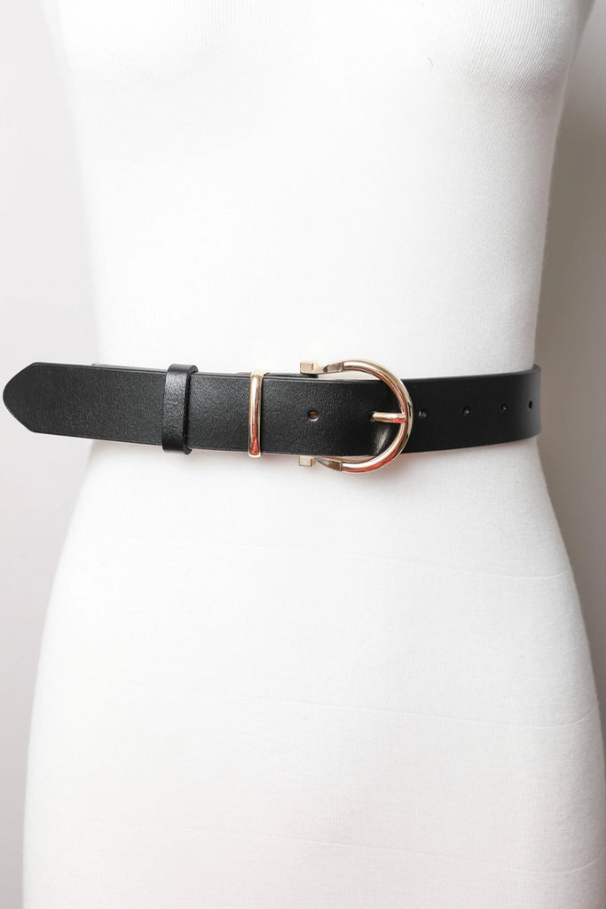 Horseshoe Buckle Belt