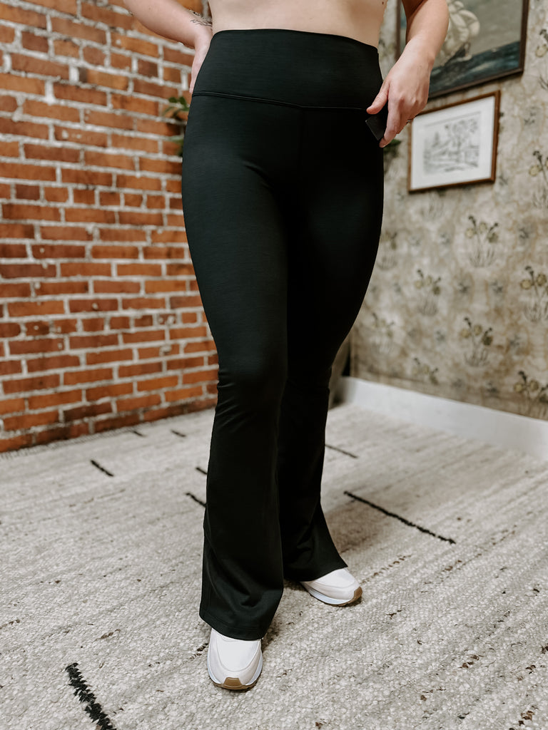 Melange Slit Flare Legging