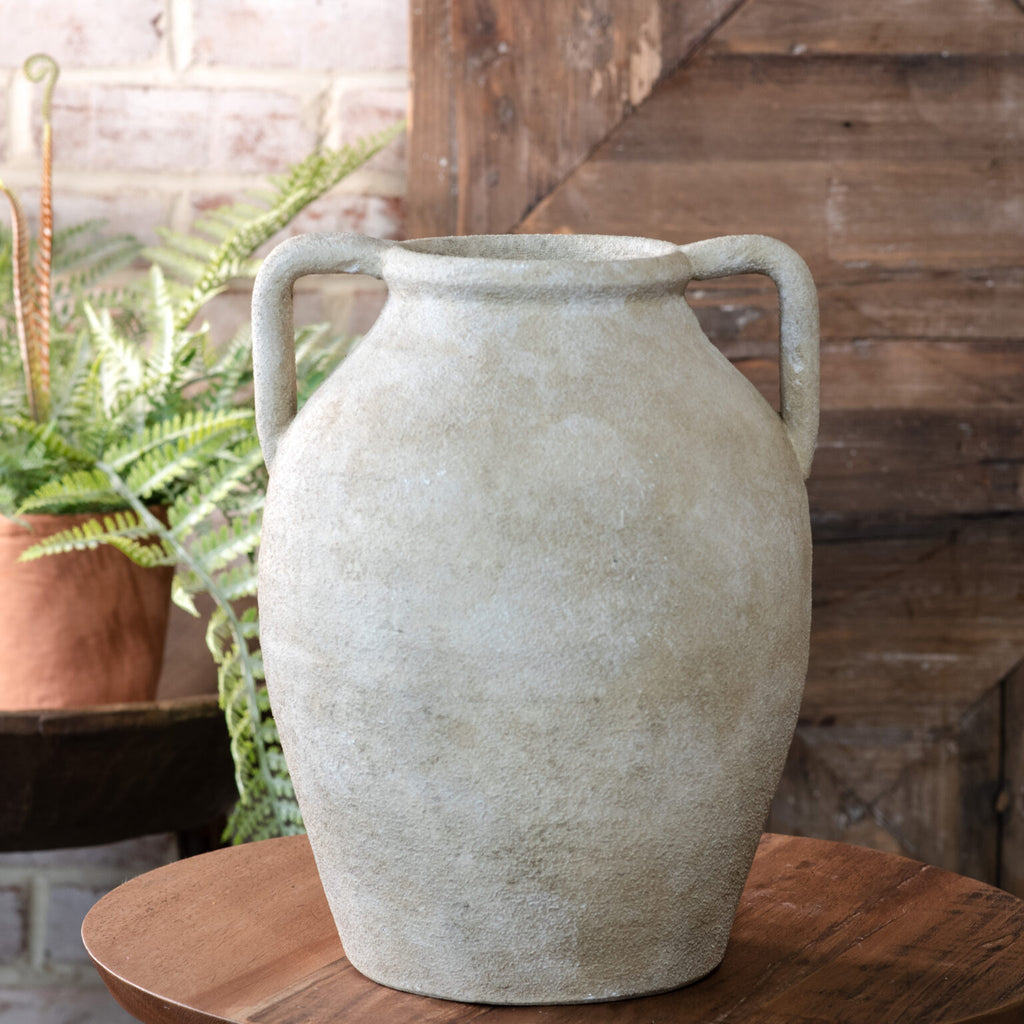 Nat Jug Vase