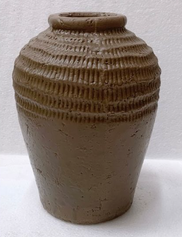 Kylar Vase